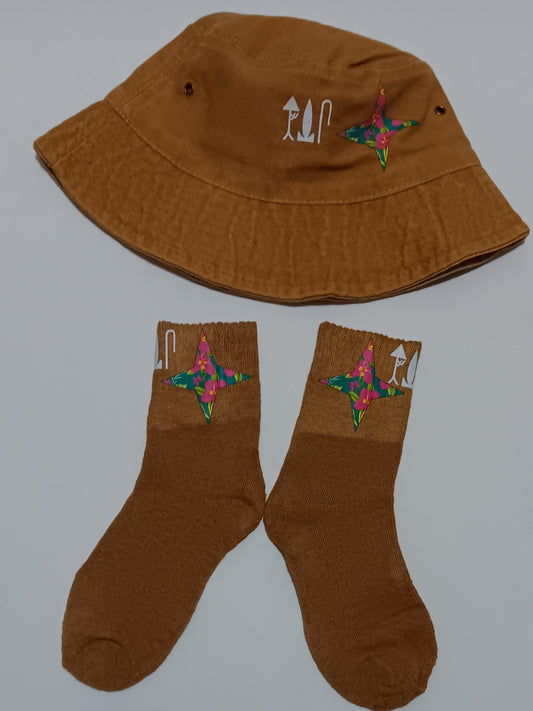 Opul north star bucket hat and matching socks